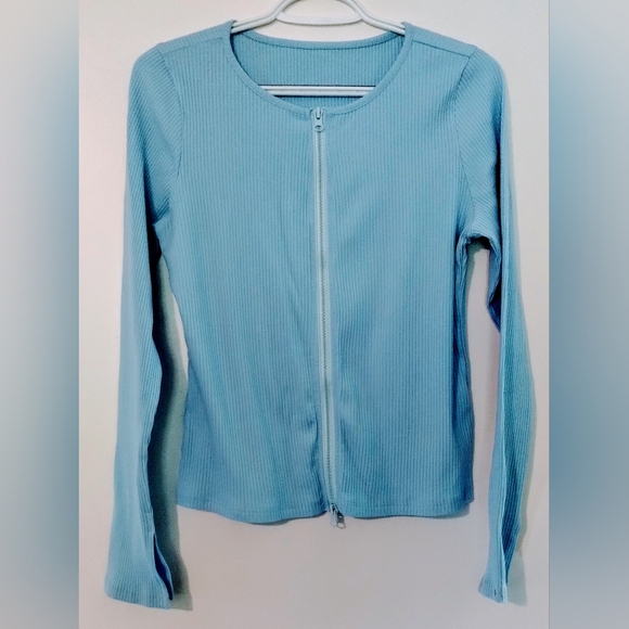 Sky Blue Ribbed Zip-Up Top - Picture 1 of 8